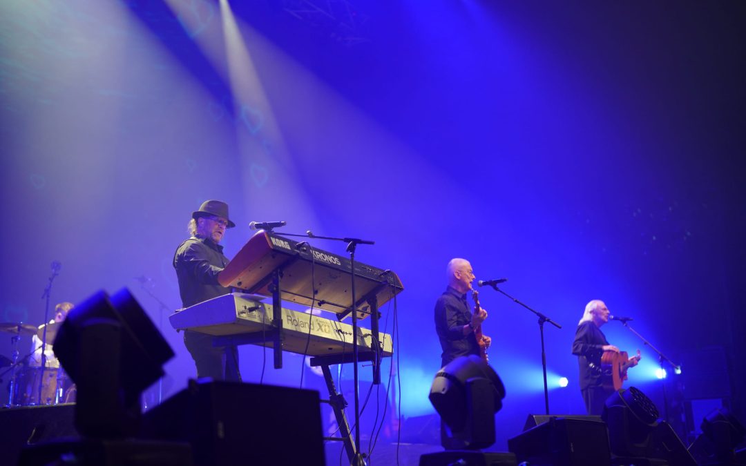 Saturday Night Bee Gees Set Zepp Kuala Lumpur Alight in Dazzling Asian Debut 